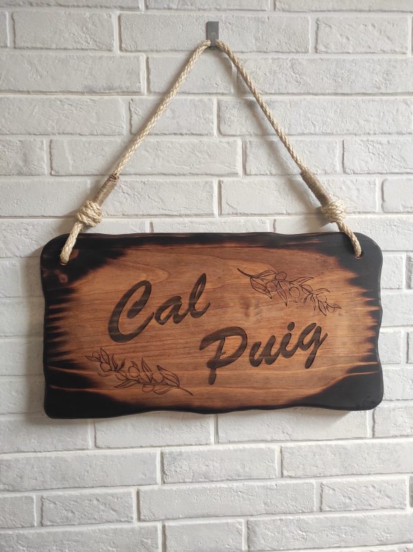 Cartel de madera